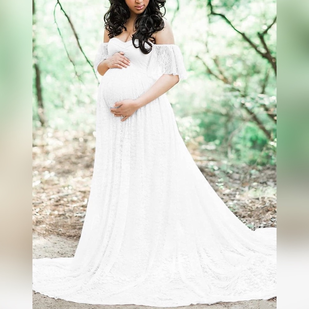•Worn Once• Ziumudy Maternity Off-Shoulder Lace Maxi Dress